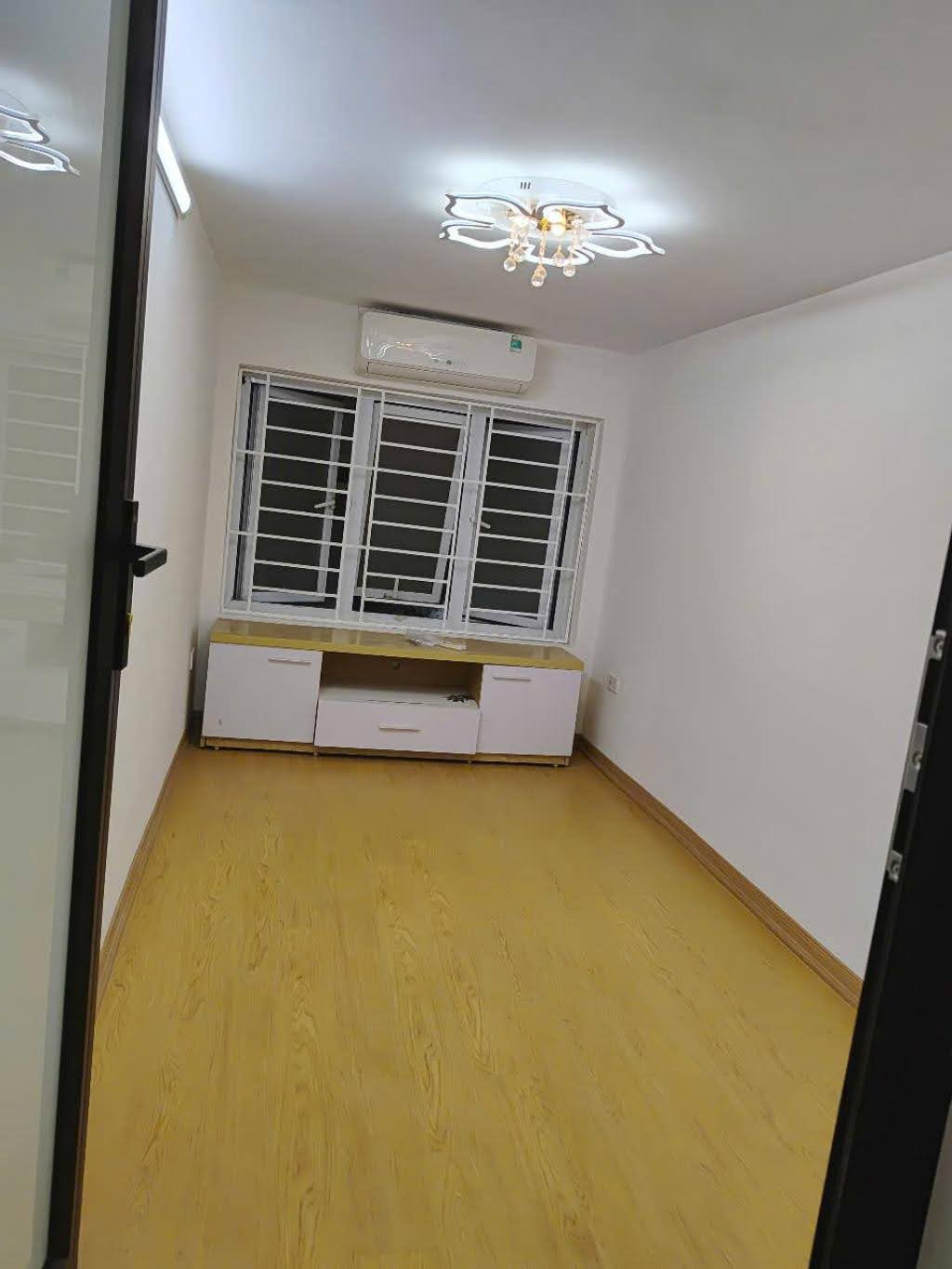 BÁN NHÀ NGÕ PHỐ MINH KHAI - HAI BÀ TRUNG - 2 TỶ HƠN- 20M2 - 3 TẦNG-2 NGỦ - Ảnh 3